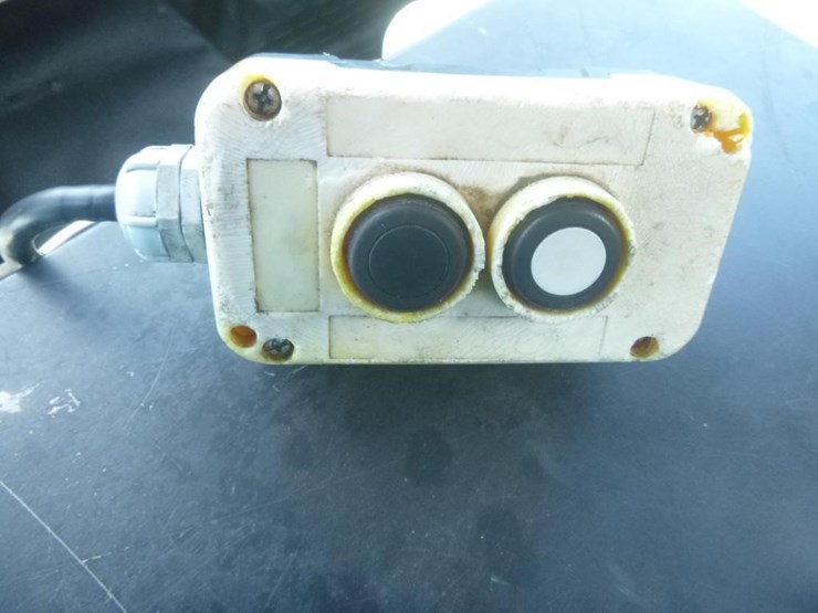 2011-ford-f550-image-6