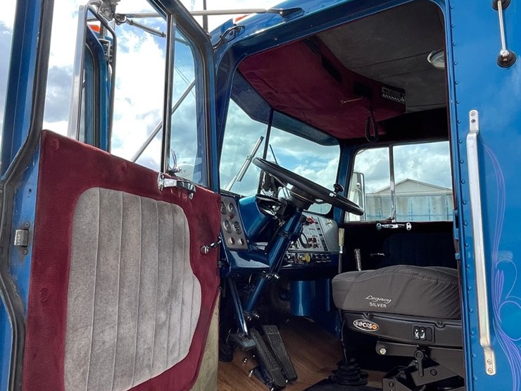 1966-kenworth-w900a-image-89