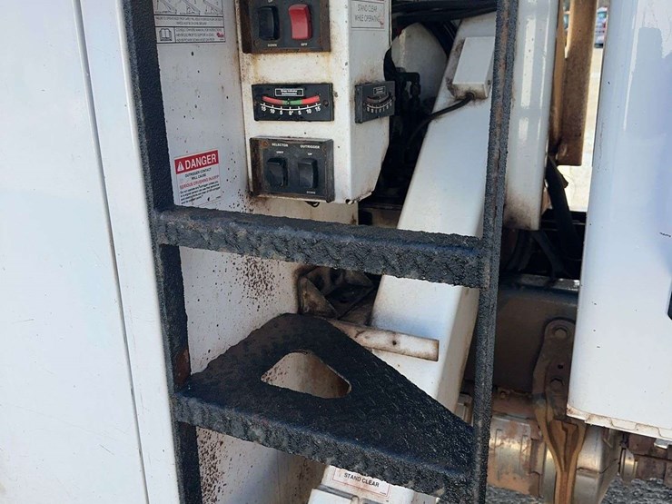 2019-international-4300-sba-image-14