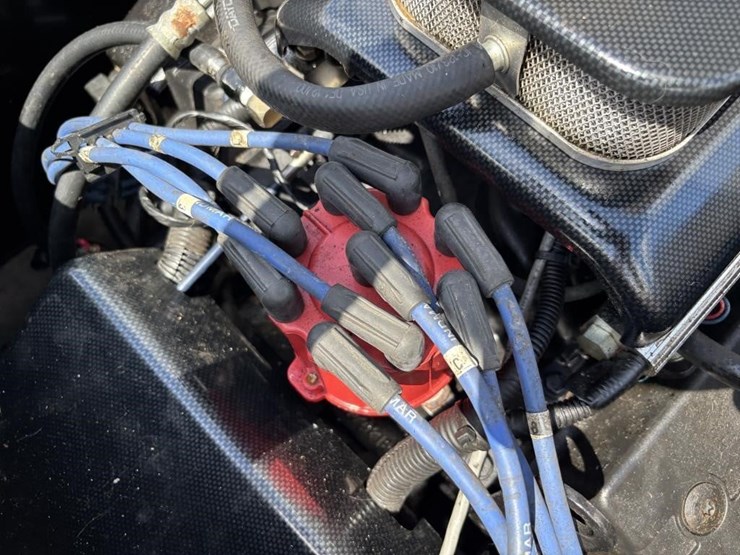 2001-unknown-trailer-image-27