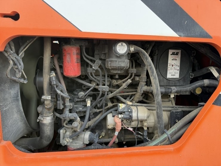 2015-sky-trak-8042-image-18