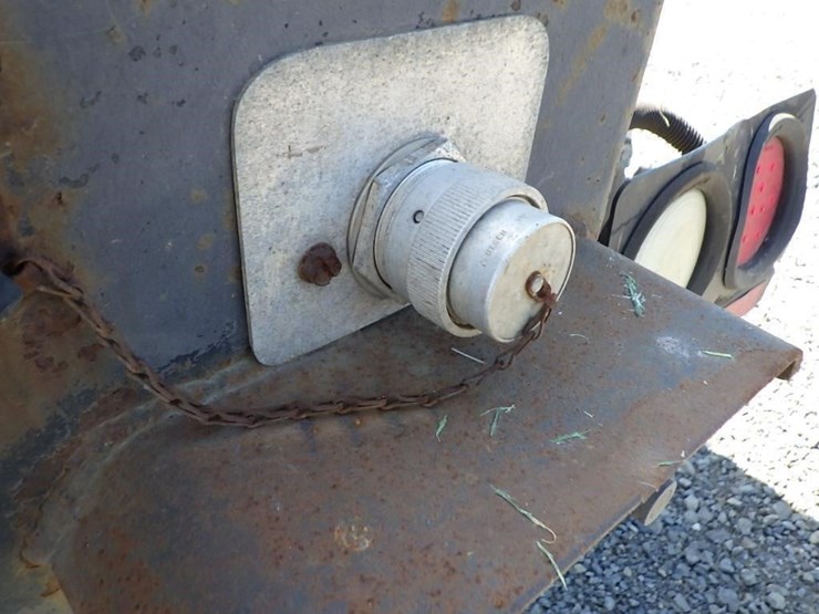 2005-utility-combo-image-11