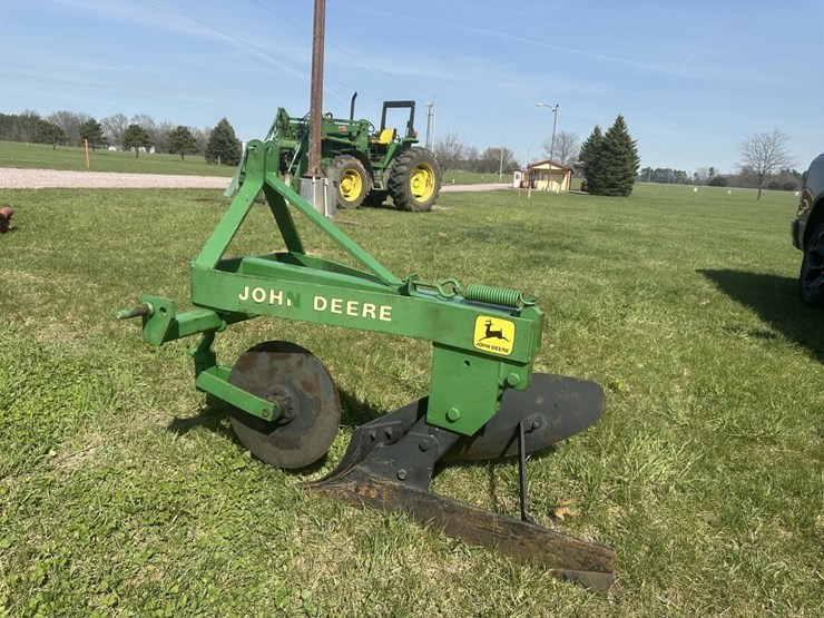 john-deere-25-image-2