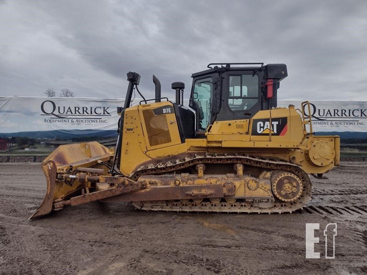 2018-caterpillar-d7e-image-1