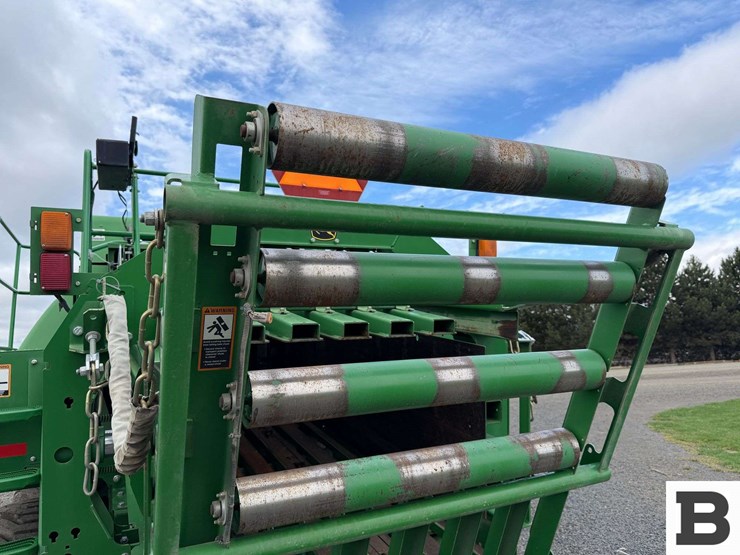 2015-john-deere-l340-image-51