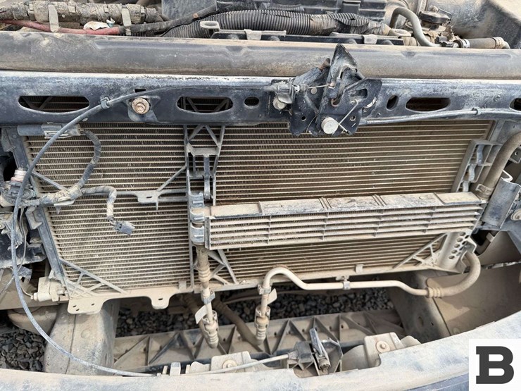 2010-ford-f150-image-39