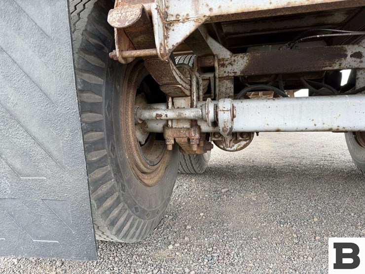 1974-fruehauf-trailer-image-24