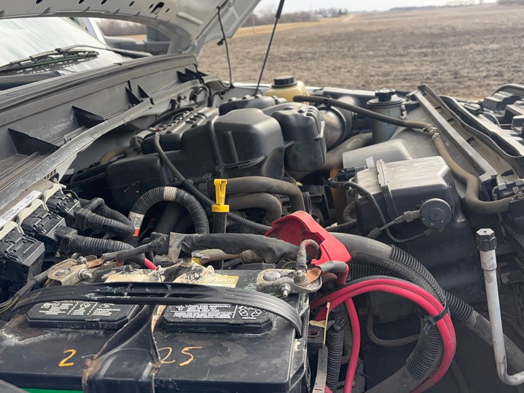 2014-ford-f250-xl-image-11