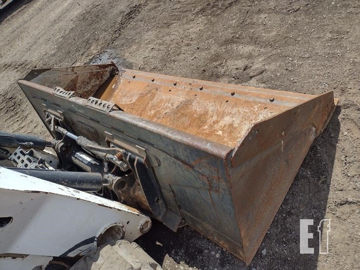 2022-bobcat-t770-image-23