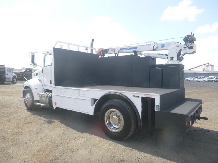 2014-auto-crane-6006h-image-4