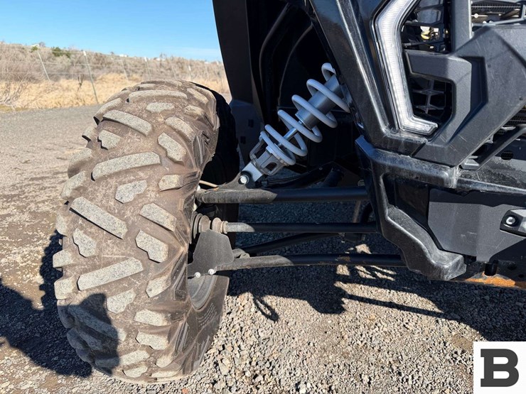 2023-polaris-razor-xp-1000-atv-image-12