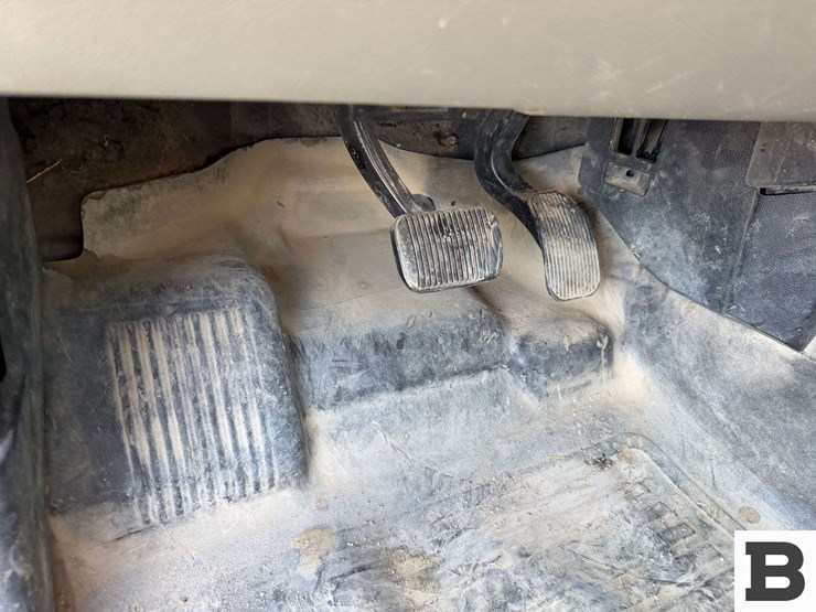 2016-ford-f150-image-26