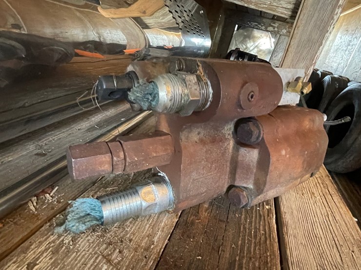 #10439-•-permco-big-shaft-drive-hydraulic-pump-image-8