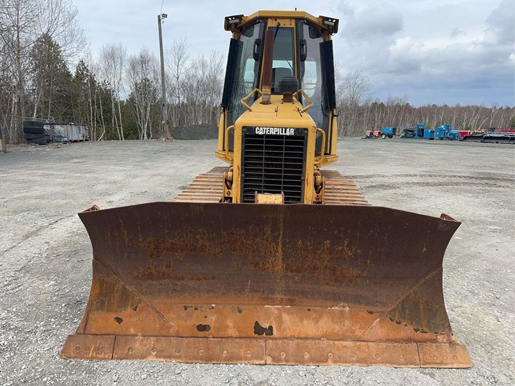 2004-caterpillar-d4g-xl-image-2