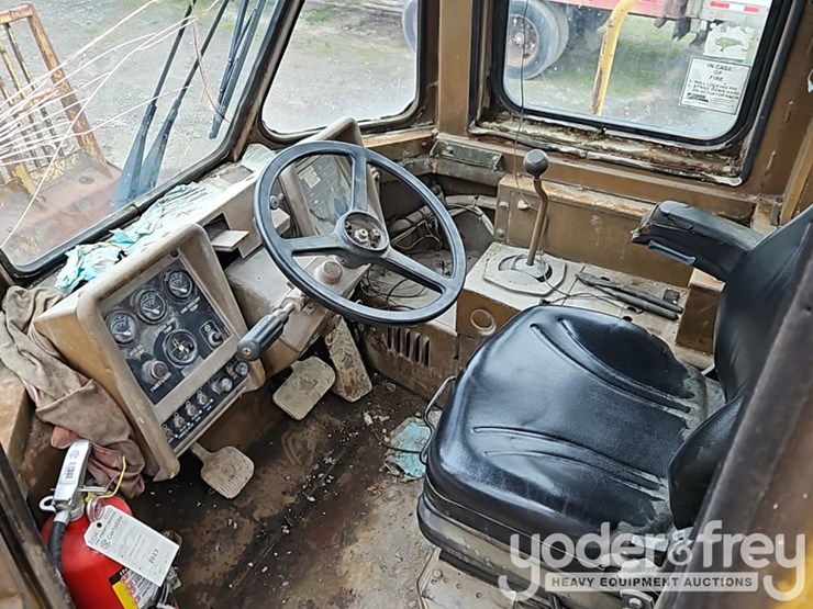 1994-caterpillar-836c-image-24