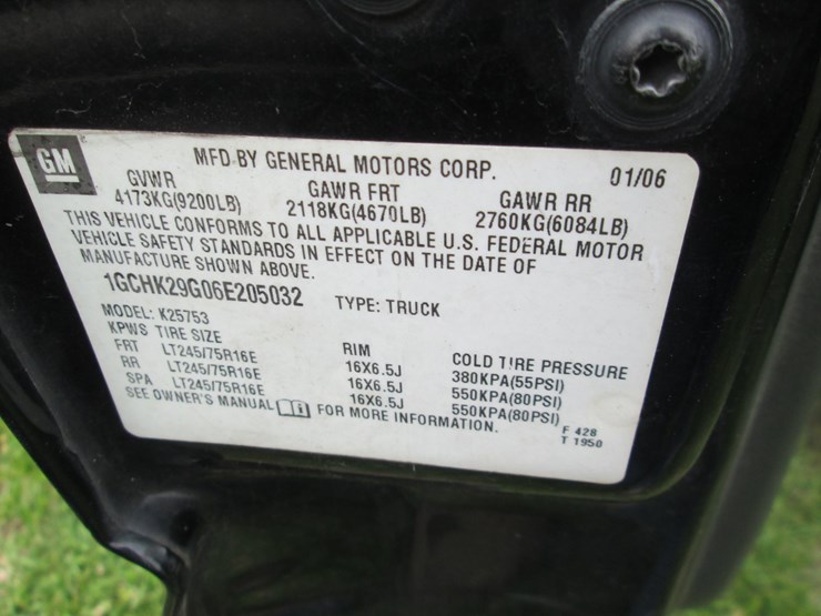 2006-chevrolet-2500-image-44