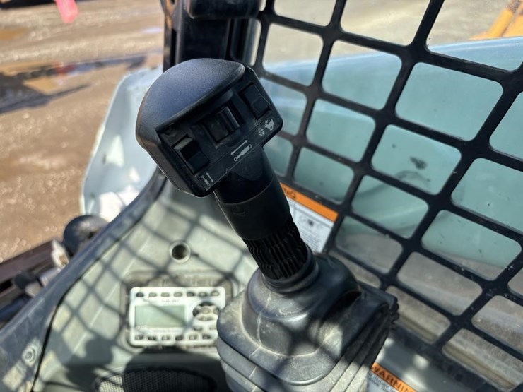 2018-bobcat-s595-image-25