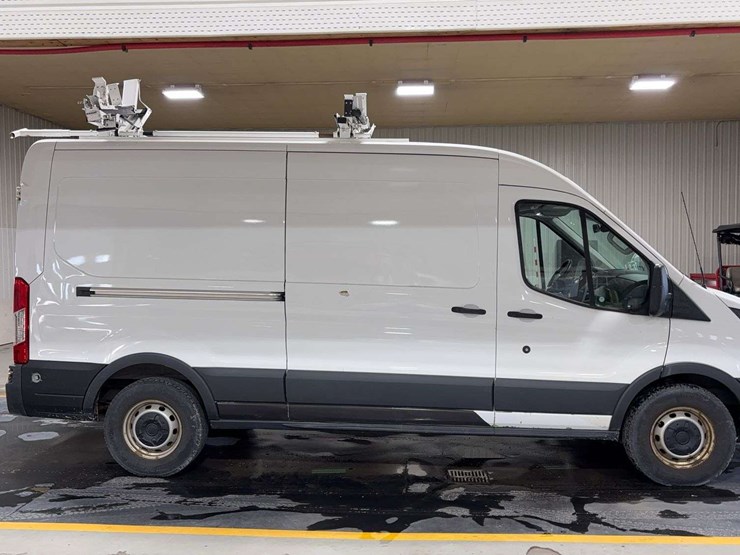 2018-ford-transit-image-6