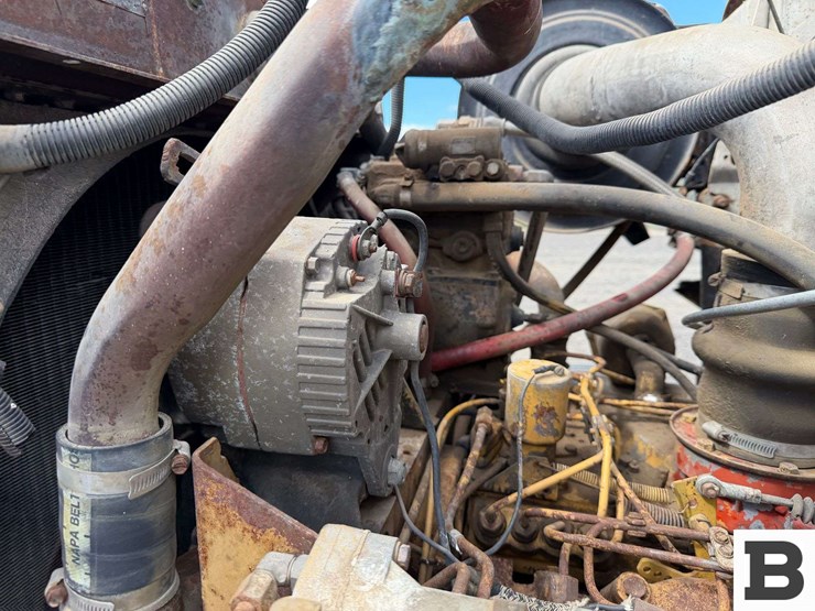 1977-international-fertilizer-truck-image-53