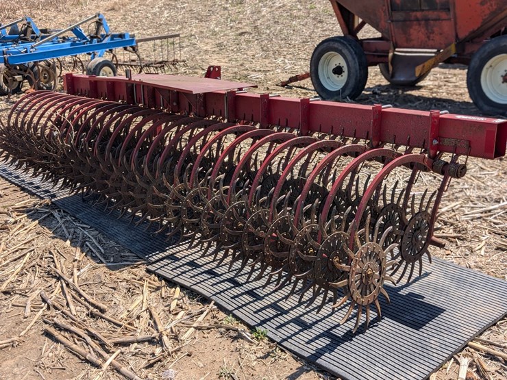 international-181-image-2