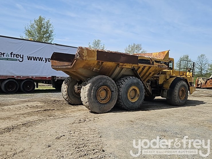 caterpillar-d350d-image-5