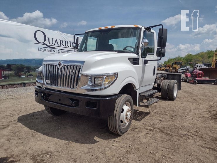 international-15-image-32