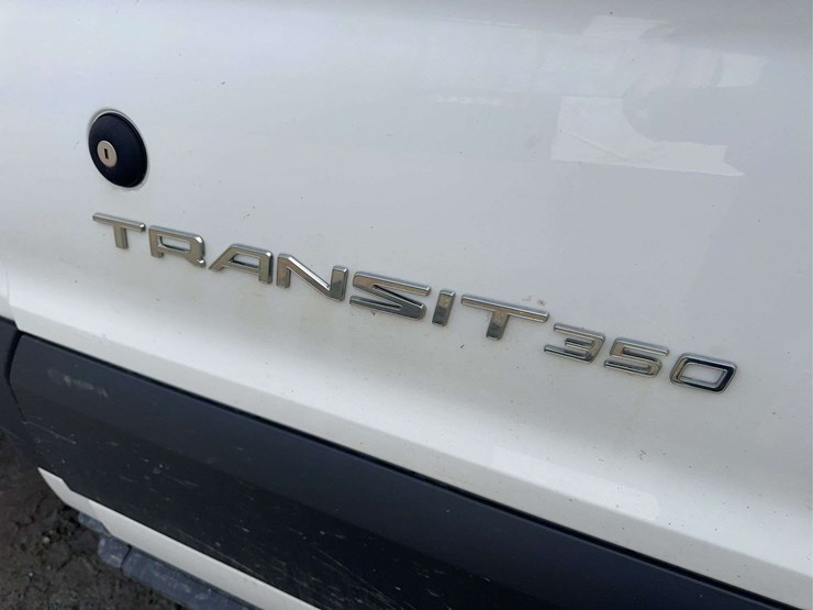 2018-ford-transit-image-13