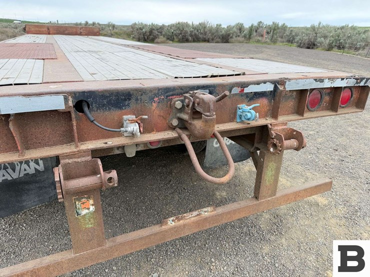1976-fruehauf-flatbed-image-23