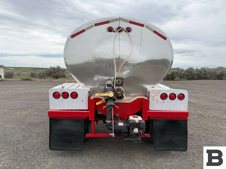 1972-brenner-tank-trailer-image-4