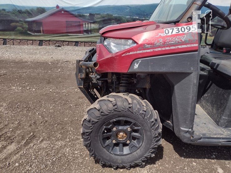 19-polaris-ranger-crew-image-18