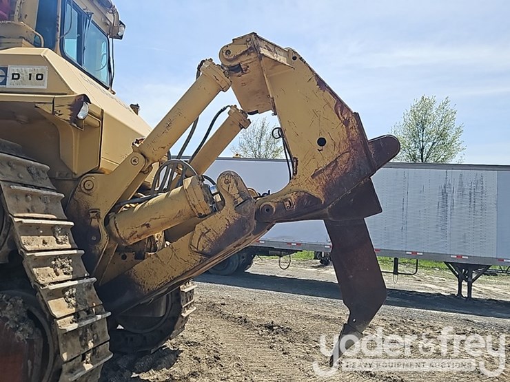 1980-caterpillar-d10-image-26
