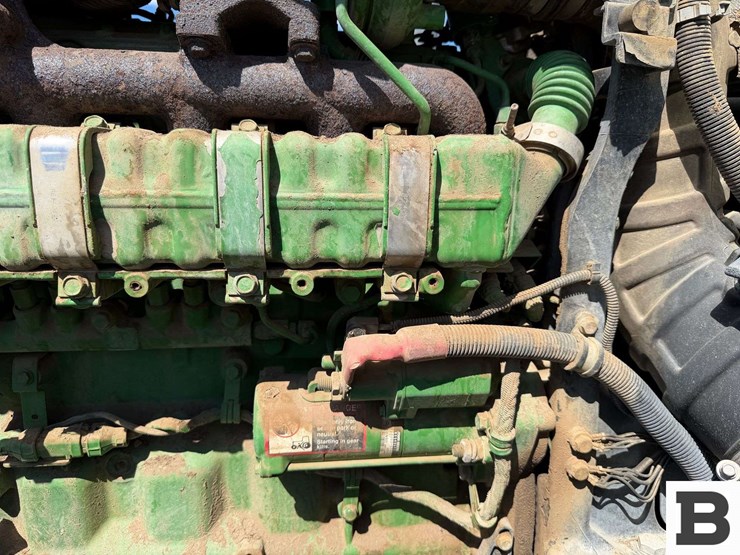 2013-john-deere-7200r-image-64