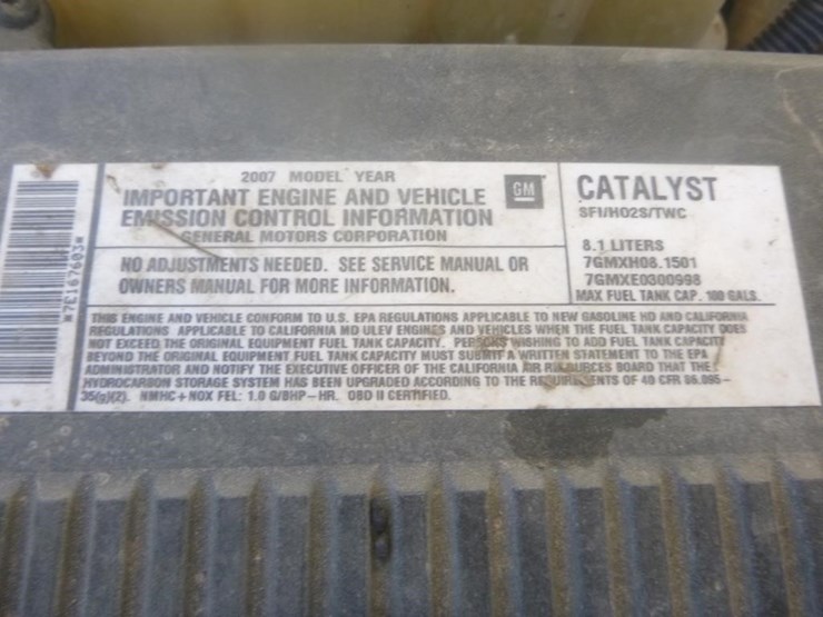 2007-chevrolet-3500-image-17