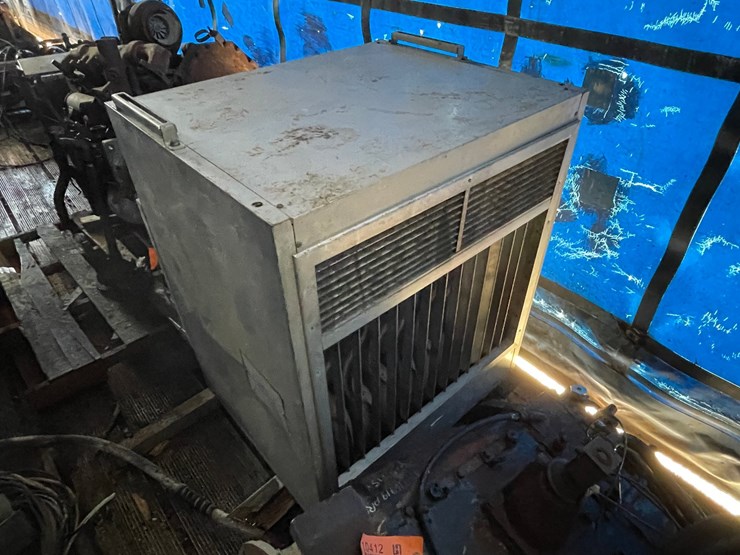 #10409-•-lennox-propane-furnace-image-3