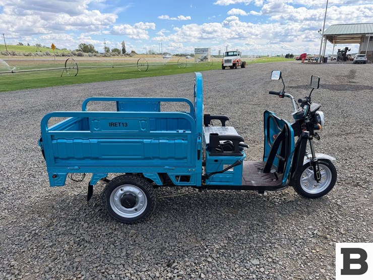 2025-ir-iret13-electric-tricycle-image-5