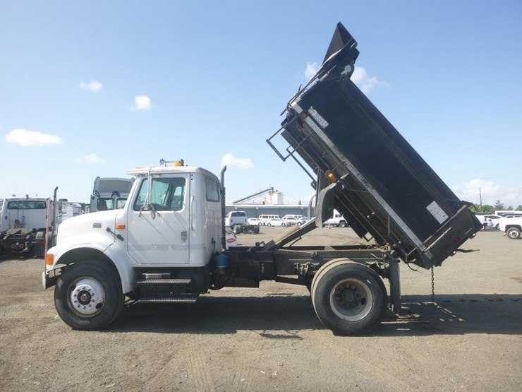 2001-international-4900-image-8