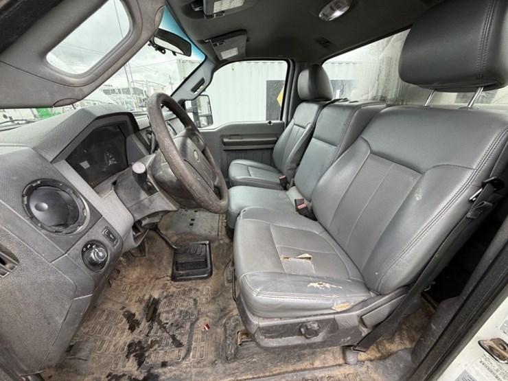 2015-ford-f550-sd-image-27