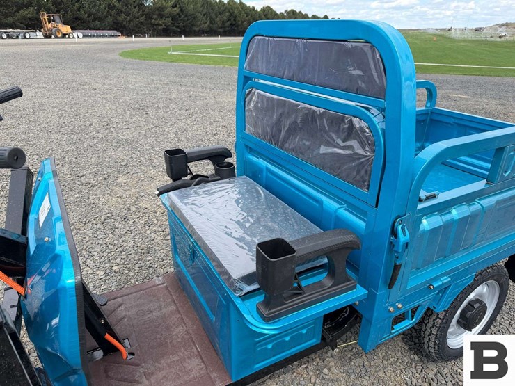 2025-ir-iret13-electric-tricycle-image-11