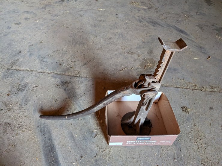 #5532-•-railroad-jack-image-2