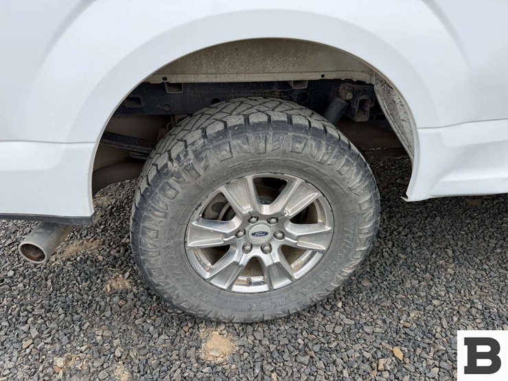 2017-ford-f150-image-21