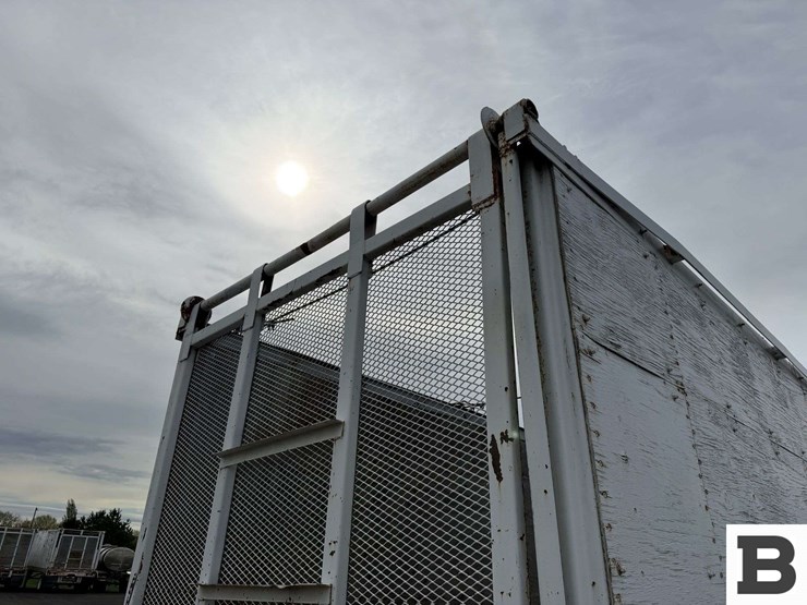 1984-fruehauf-open-top-image-23