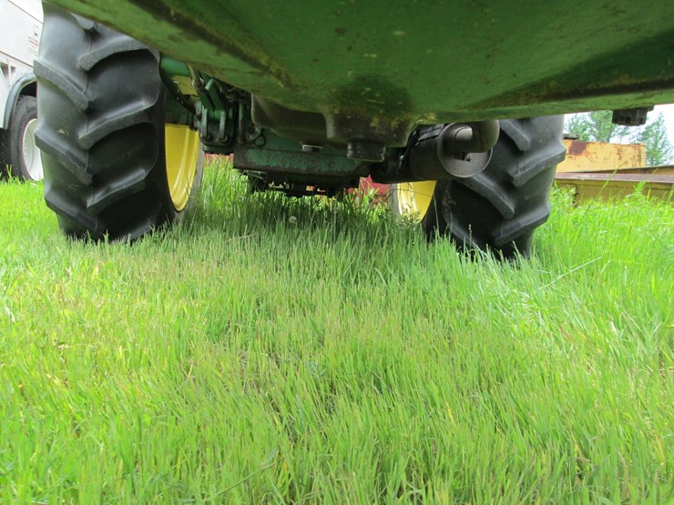 1976-john-deere-2040-image-22