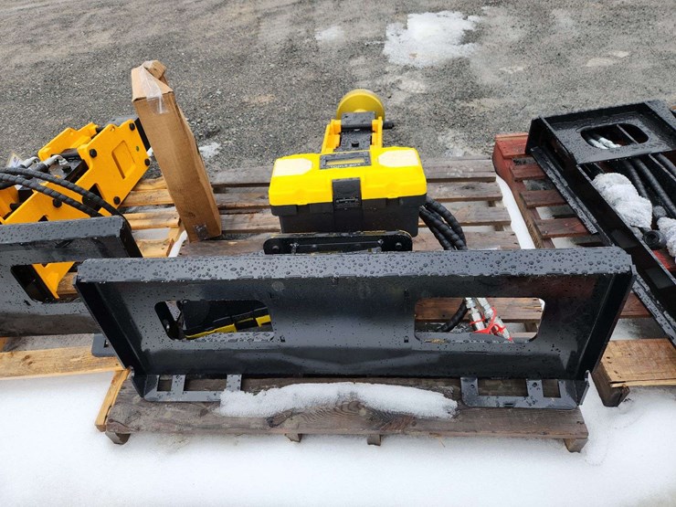 future-ft-d580-skid-steer-post-driver-image-3