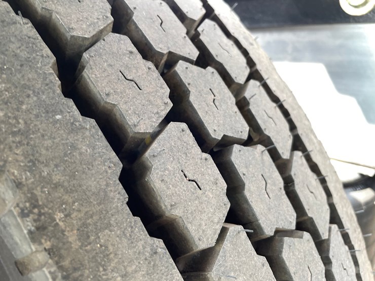 1970-peterbilt-358-image-40