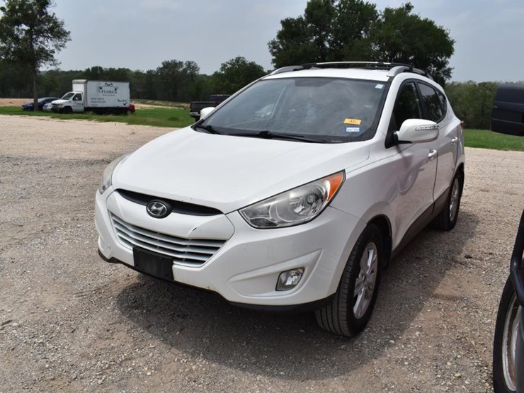 2013-hyundai-tucson-image-1