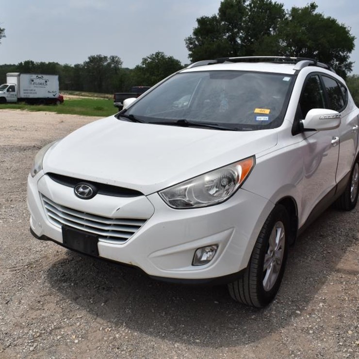 2013 HYUNDAI TUCSON