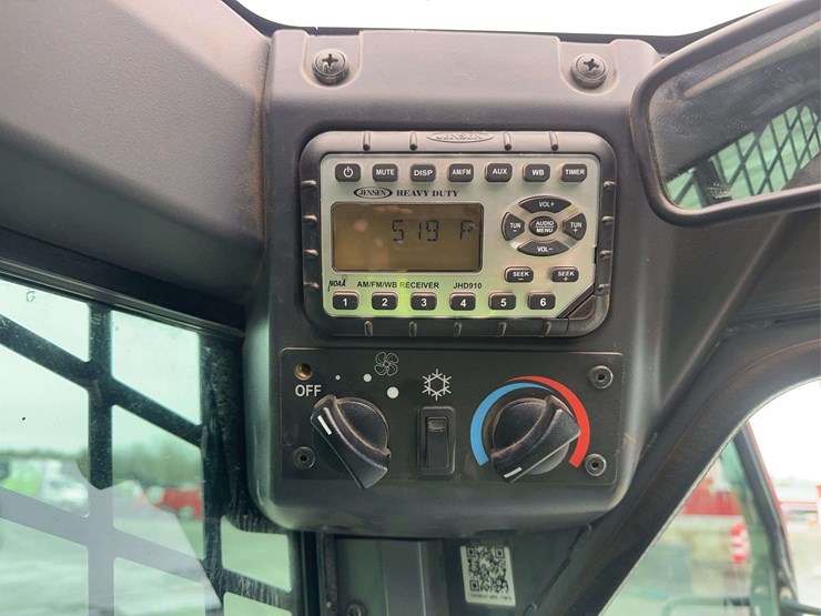 2024-takeuchi-tl6r-image-27