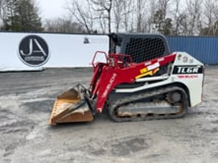 2024-takeuchi-tl6r-image-9