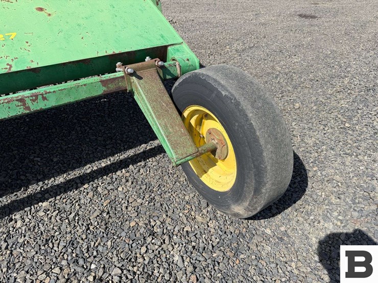 john-deere-27-image-22