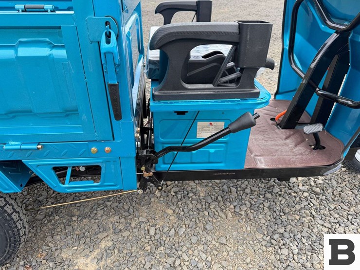 2025-ir-iret13-electric-tricycle-image-19